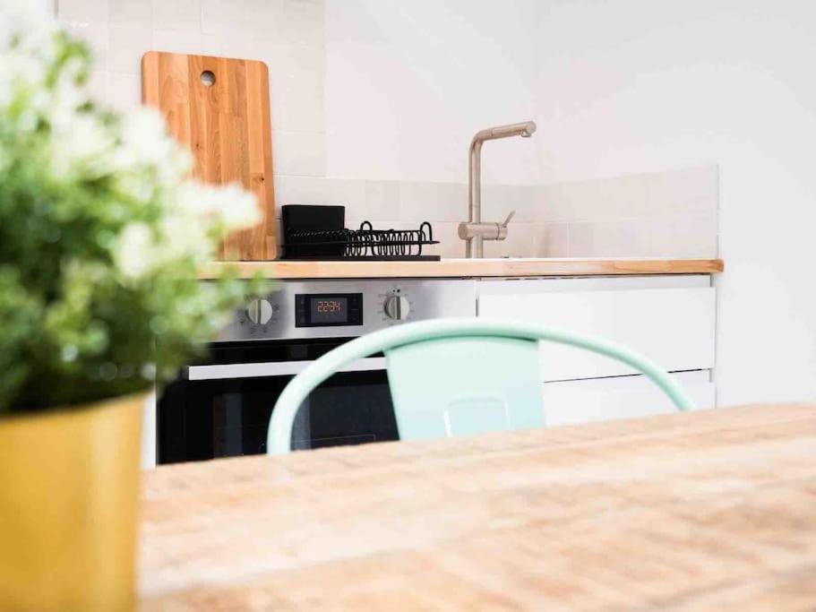 Ferienwohnung T2 47M2 Avec Terrasse - Proche Gare Marseilles Exterior foto
